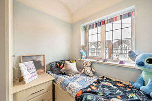 Photo 10- click for photo gallery